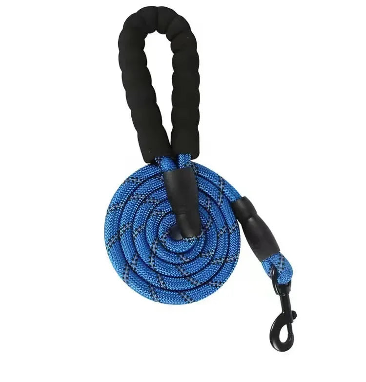 Heavy-Duty Reflective Rope Leash - Strong Dog Leash